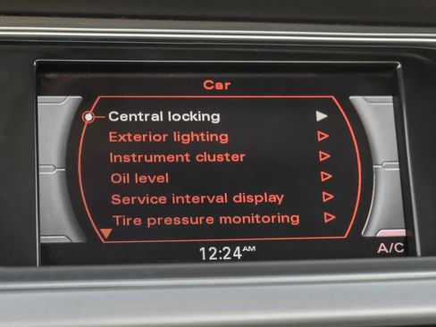 Used 2016 Audi A4 2.0T Premium w/ Convenience Plus Package image 34