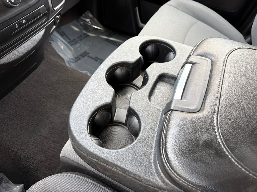 Used 2024 RAM 1500 Classic SLT AWD/4WD image 26