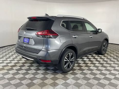 Used 2020 Nissan Rogue SV w/ Premium Package AWD/4WD image 16