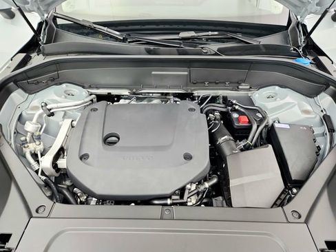 New 2026 Volvo XC90 B6 Plus w/ Protection Package Premier AWD/4WD image 29