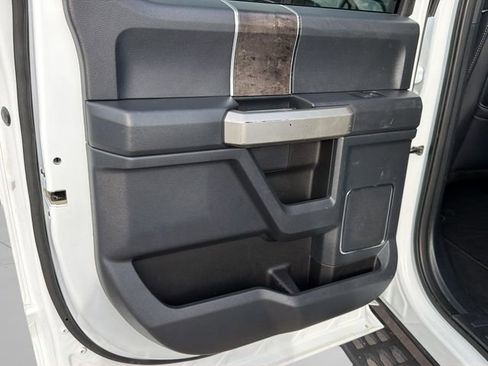 Used 2022 Ford F250 Lariat w/ Tremor Off-Road Package image 15