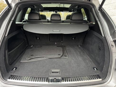 Used 2018 Porsche Cayenne image 9
