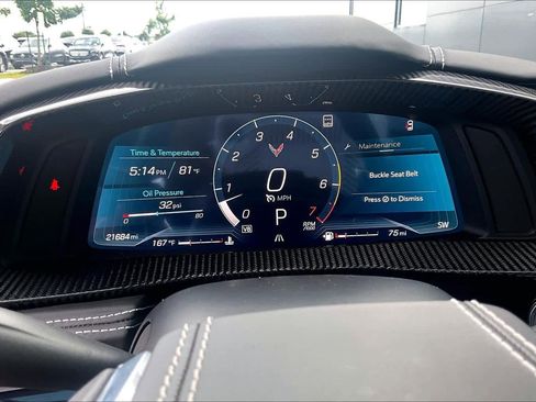 Used 2023 Chevrolet Corvette Stingray Premium Conv w/ Z51 Performance Package RWD image 23