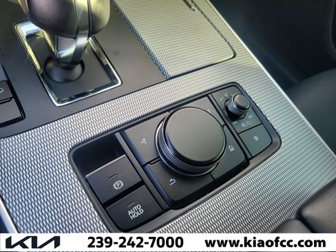 Used 2024 MAZDA CX-90 Plug-In Hybrid w/ Premium Pkg AWD/4WD image 30