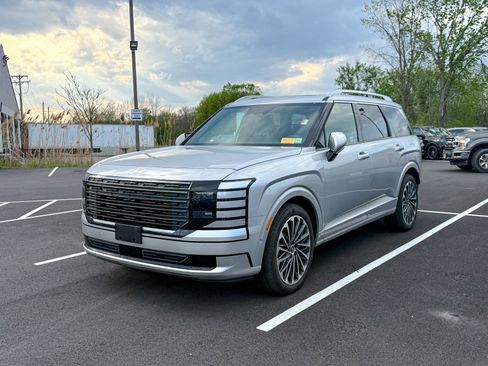 Used 2026 Hyundai Palisade Calligraphy AWD/4WD image 3