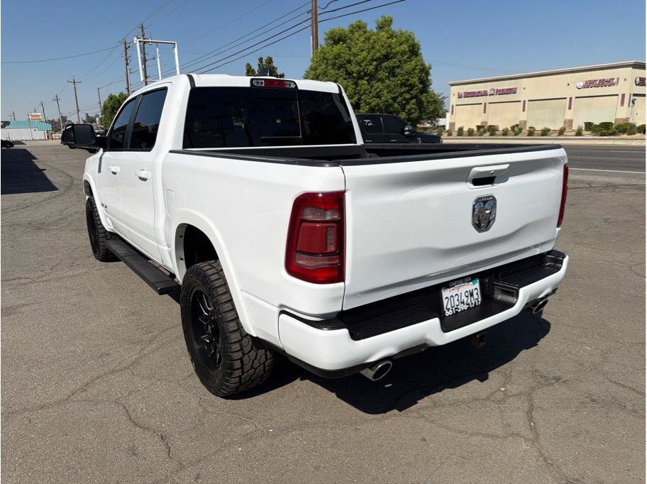 Used 2022 RAM 1500 Laramie AWD/4WD image 16