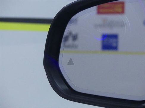 Used 2023 Mercedes-Benz EQS 450+ 4MATIC SUV image 32