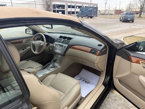 Used 2008 Toyota Solara SE image 24