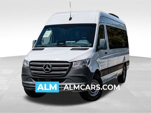 Used 2025 Mercedes-Benz Sprinter 2500 image 1