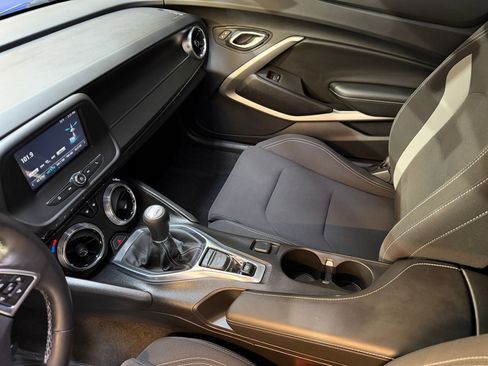 Used 2017 Chevrolet Camaro LT image 32