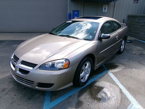 Used 2003 Dodge Stratus SE image 1