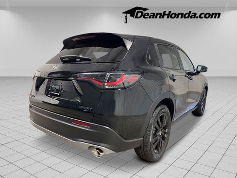 New 2027 Honda HR-V Sport image 7