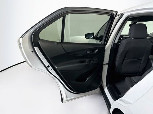 Used 2019 Chevrolet Equinox LT FWD image 25