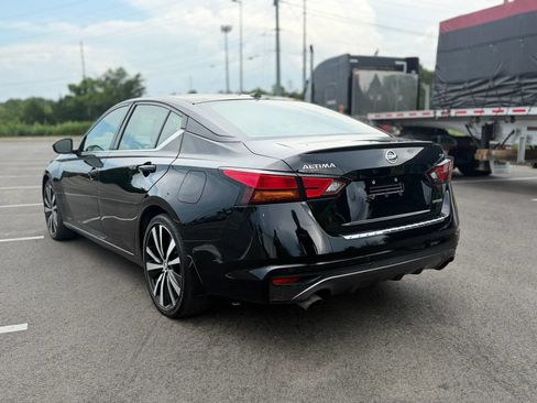 Used 2021 Nissan Altima 2.0 SR FWD image 3