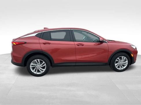 Used 2024 Buick Envista Preferred w/ Convenience I Package image 9