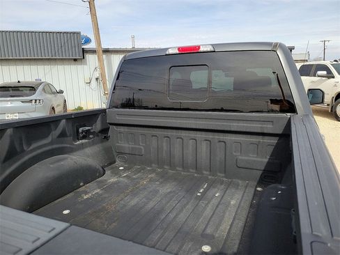 Used 2018 Ford F150 Platinum w/ Equipment Group 701A Luxury image 15