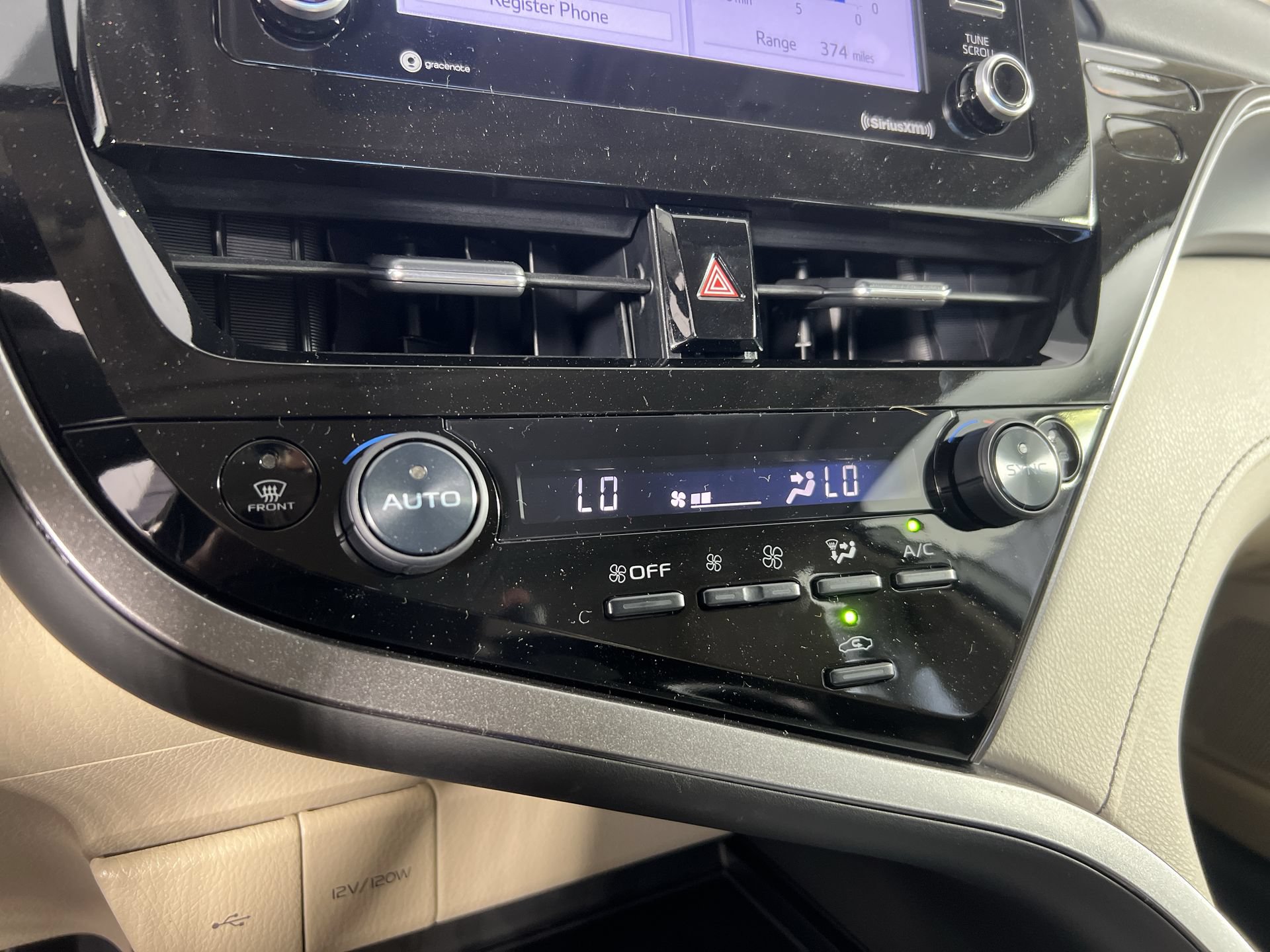 Used 2024 Toyota Camry LE w/ Convenience Package FWD image 26