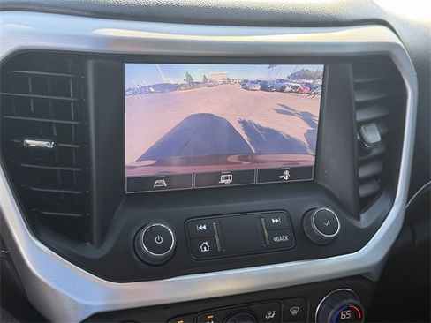 Used 2023 GMC Acadia SLT w/ Elevation Edition image 16