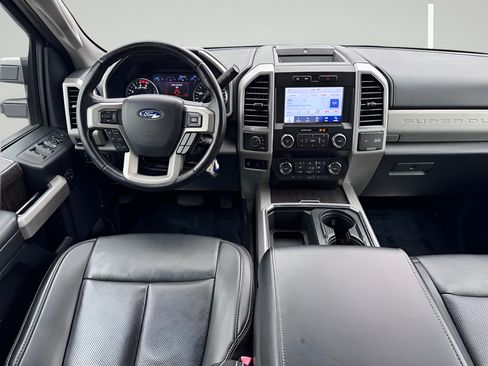 Used 2021 Ford F250 Lariat w/ Lariat Value Package AWD/4WD image 23