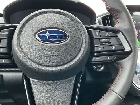 Used 2025 Subaru Crosstrek 2.5i Limited w/ Crosstrek Mirror Package image 20
