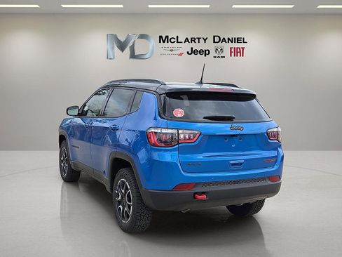 New 2026 Jeep Compass Trailhawk w/ Sun, Sound & Navigation Group image 4