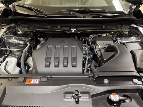 New 2026 Mitsubishi Eclipse Cross Black Edition image 24