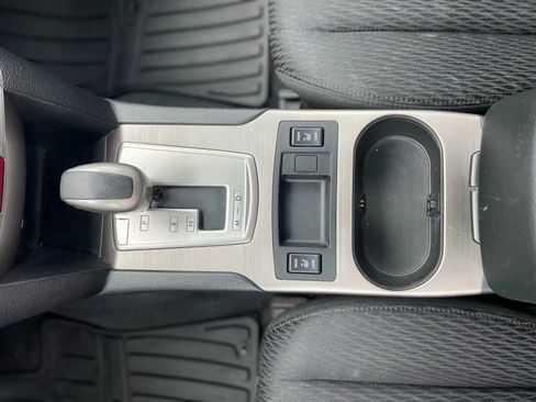 Used 2011 Subaru Outback 2.5i Premium image 15