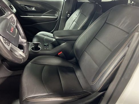 Used 2020 GMC Terrain SLT w/ Elevation Edition FWD image 21
