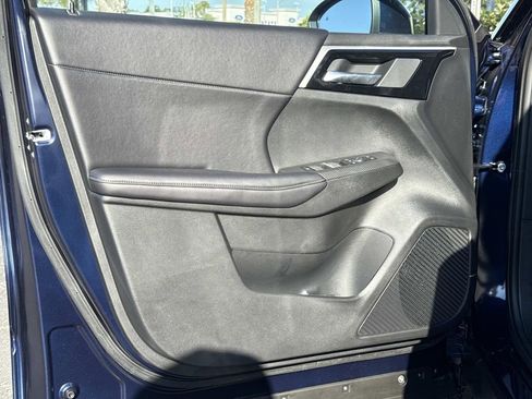 New 2025 Mitsubishi Outlander SE AWD/4WD image 19