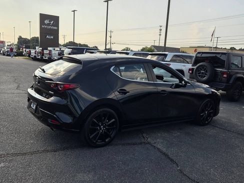 Used 2024 MAZDA MAZDA3 s FWD image 14