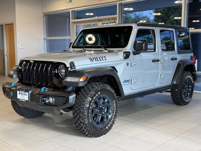Used 2023 Jeep Wrangler Unlimited w/ Cold Weather Group AWD/4WD image 4