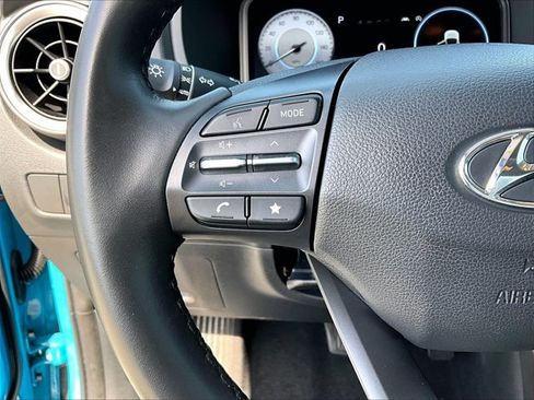 Used 2022 Hyundai Kona Limited FWD image 20