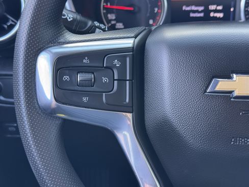 Used 2023 Chevrolet Blazer LT image 32