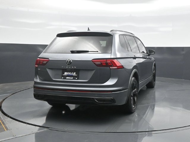 Used 2023 Volkswagen Tiguan SE R-Line FWD image 6