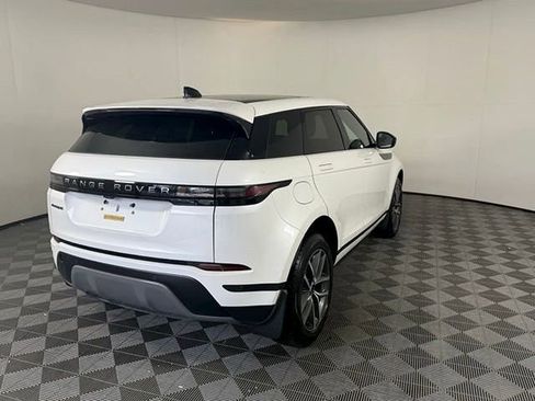 New 2026 Land Rover Range Rover Evoque S image 5