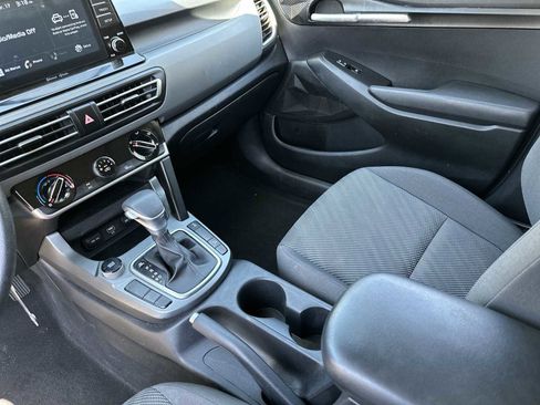 Used 2021 Kia Seltos LX AWD/4WD image 21