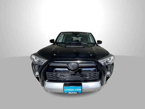 Used 2024 Toyota 4Runner TRD Off-Road Premium w/ Off Road Premium Plus Package AWD/4WD image 3