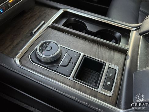 Used 2021 Ford Expedition Platinum RWD image 17