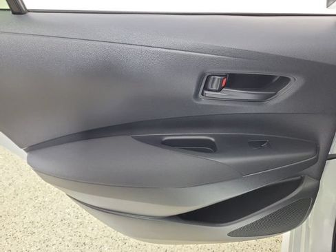 Used 2023 Toyota Corolla LE FWD image 14