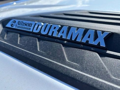 Used 2024 Chevrolet Silverado 3500 High Country w/ Technology Package image 23