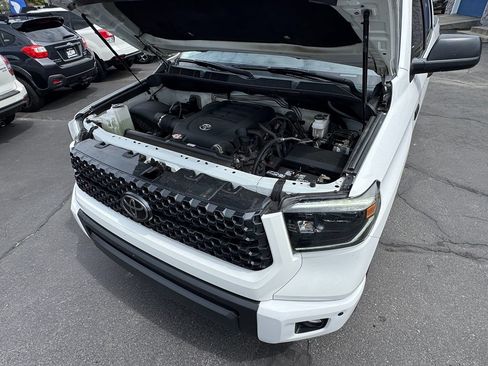 Used 2019 Toyota Tundra SR5 AWD/4WD image 38