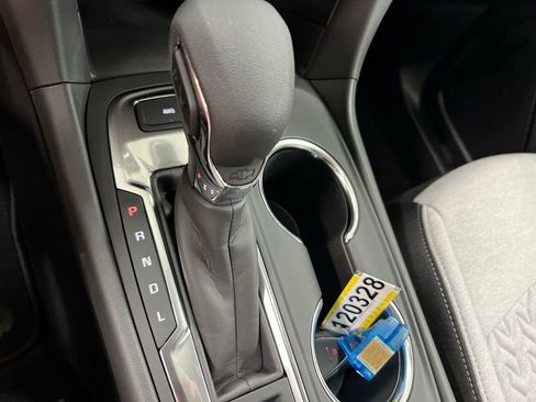 Used 2024 Chevrolet Equinox LS w/ LS Convenience Package AWD/4WD image 16