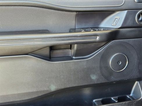 Used 2021 Ford Expedition XL image 11