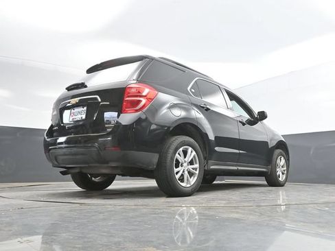 Used 2017 Chevrolet Equinox LT w/ Convenience Package FWD image 30