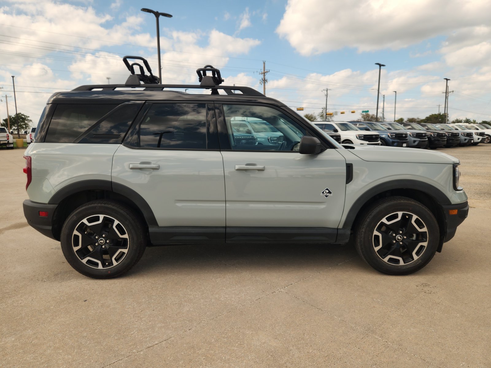 Used 2024 Ford Bronco Sport Outer Banks AWD/4WD image 7