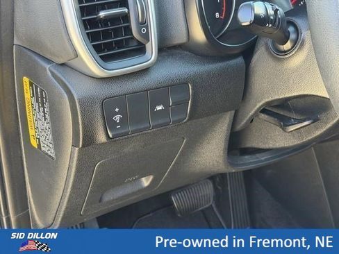 Used 2022 Kia Sportage LX AWD/4WD image 11