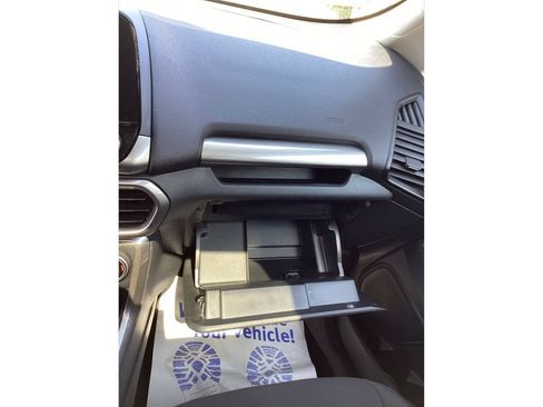 Used 2018 Ford EcoSport SE FWD image 31