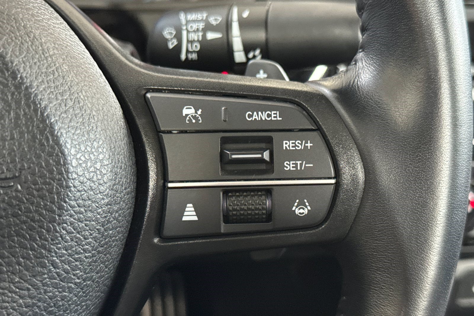 Used 2023 Honda Accord Sport image 29