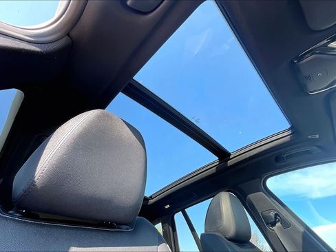 Used 2021 BMW X3 xDrive30i w/ M Sport Package image 20