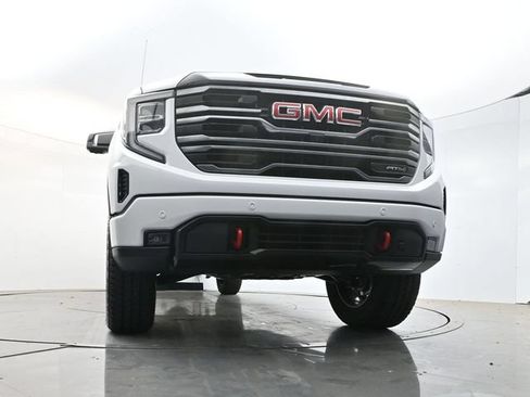 Used 2026 GMC Sierra 1500 AT4 w/ AT4 Premium Package AWD/4WD image 44